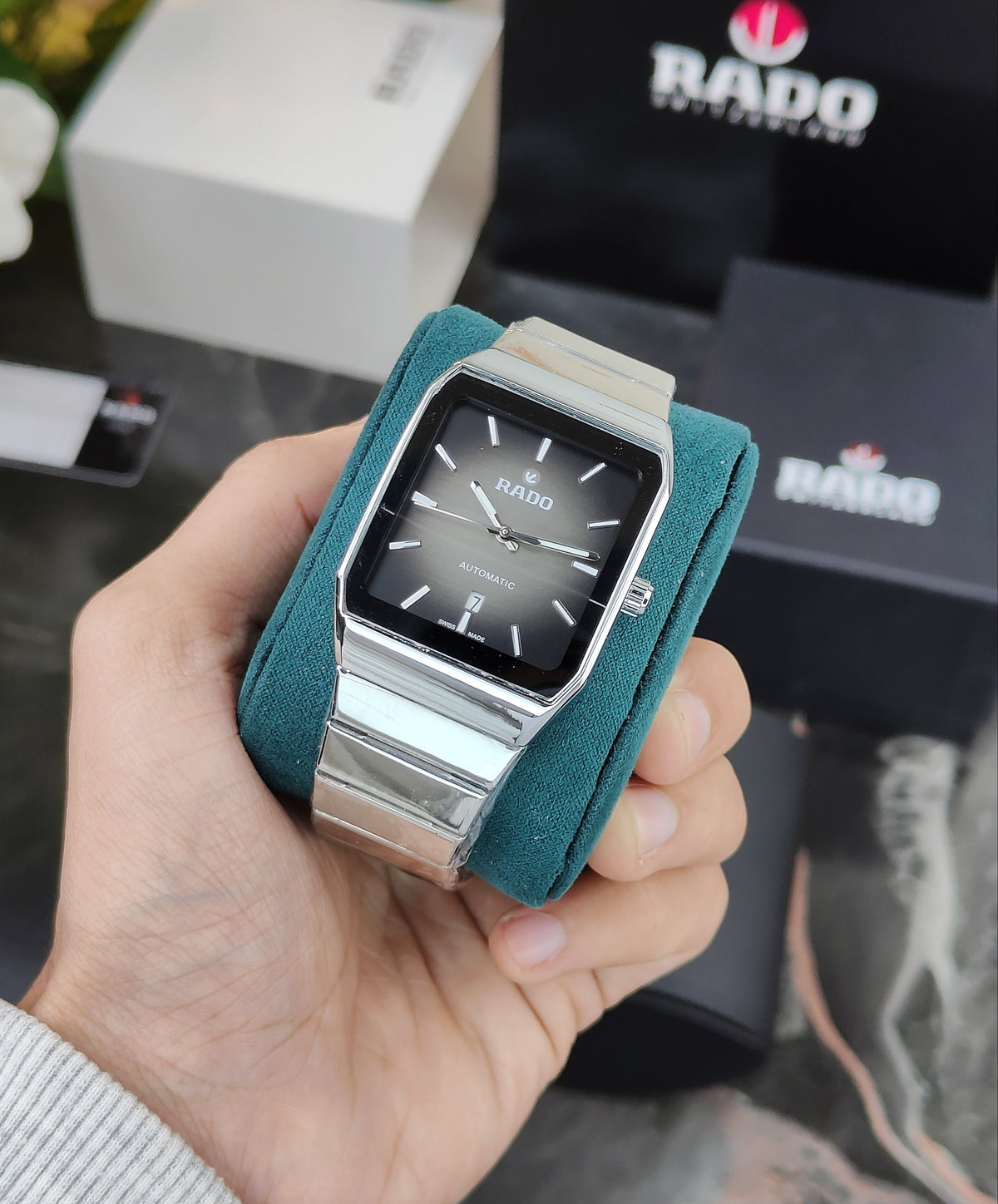 RA_DO SQUARE WRIST WATCH  SILVER GRAY DIAL