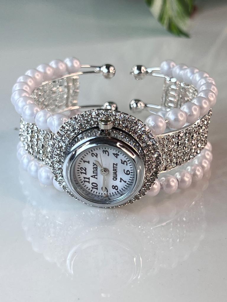 White Round Dial Stone Embedded Bracelet Style Watch For Women