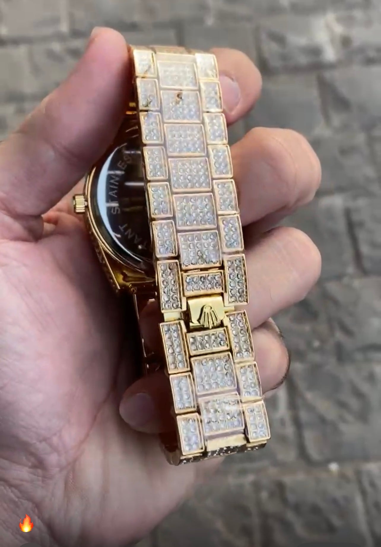 Round Dial Gold Plated Stone Embedded Luxurious Watch For Men