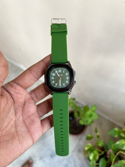 Green And Black Square Dial Silicon Strapes Classsic Watch For Men
