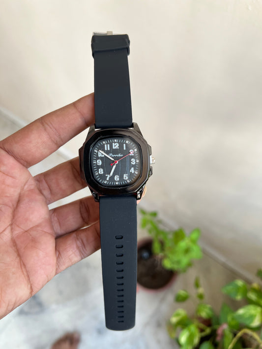Squae Shape Dial Silicon Strap Classsic Wrist Watch For Men